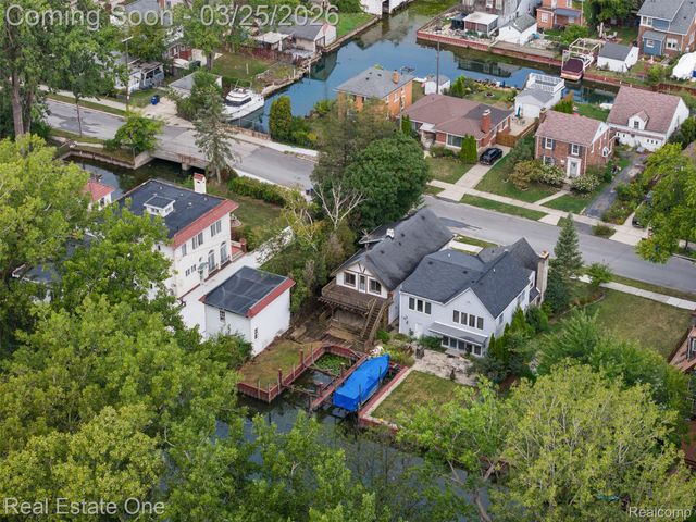 14356 Harbor Island, Detroit, MI 48215