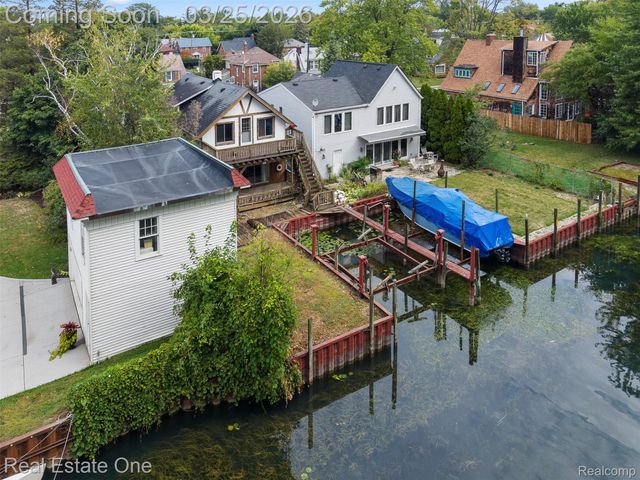 14356 Harbor Island, Detroit, MI 48215