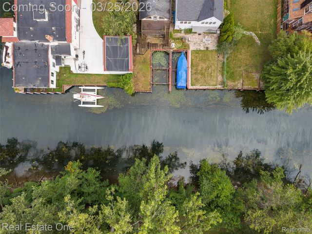 14356 Harbor Island, Detroit, MI 48215