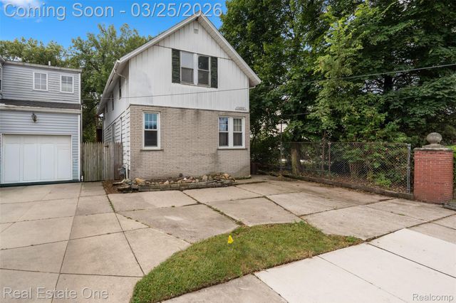 14356 Harbor Island, Detroit, MI 48215