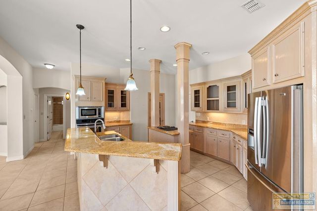 15 Whooping Crane Dr., Laguna Vista, TX 78578