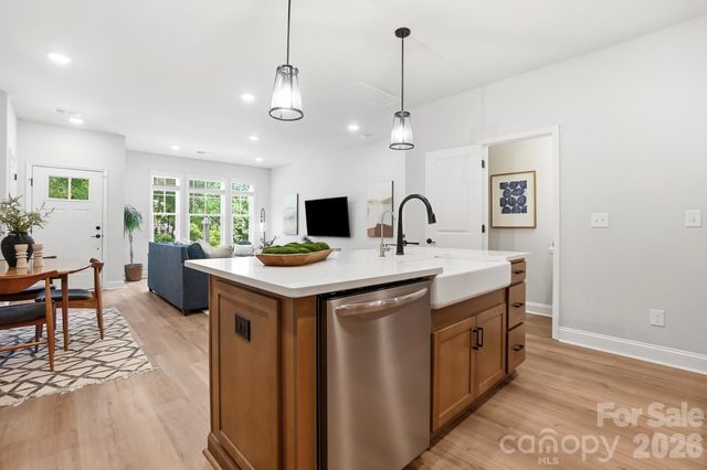 1128 Drummond Avenue, Charlotte, NC 28205