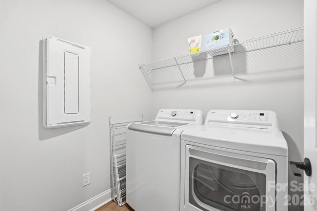 1128 Drummond Avenue, Charlotte, NC 28205