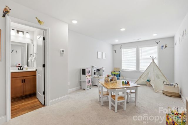 1128 Drummond Avenue, Charlotte, NC 28205