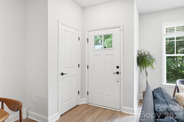 1128 Drummond Avenue, Charlotte, NC 28205