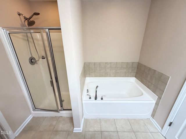 705 Keystone Park Drive 26, Morrisville, NC 27560