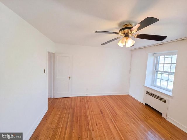 727 CYPRESS ST, Lansdowne, PA 19050