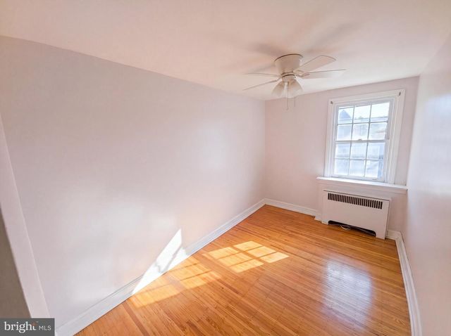 727 CYPRESS ST, Lansdowne, PA 19050