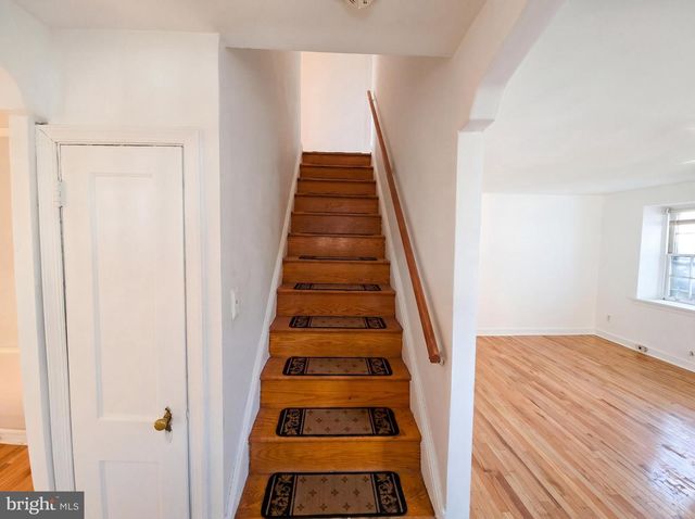 727 CYPRESS ST, Lansdowne, PA 19050