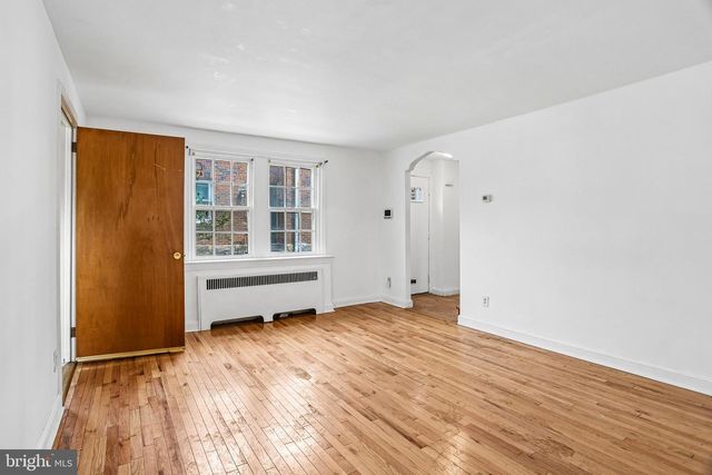 727 CYPRESS ST, Lansdowne, PA 19050