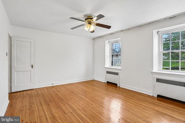 727 CYPRESS ST, Lansdowne, PA 19050