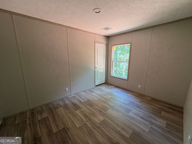 1018 Neal Road, Commerce, GA 30530