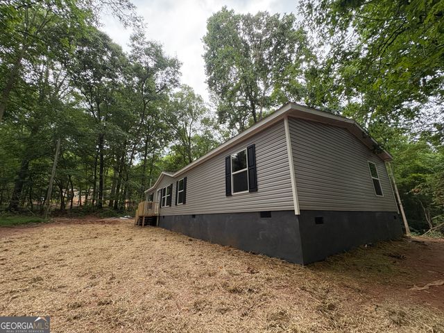 1018 Neal Road, Commerce, GA 30530