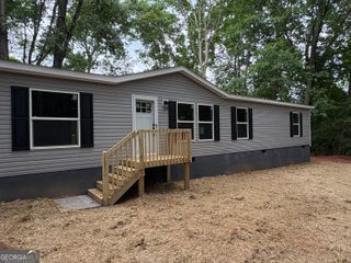 1018 Neal Road, Commerce, GA 30530