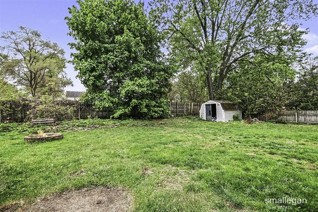 554 Lyles Street, Kentwood, MI 49548