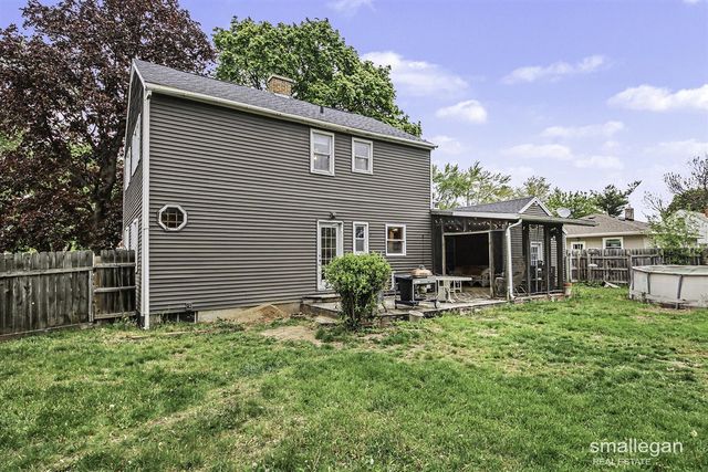 554 Lyles Street, Kentwood, MI 49548
