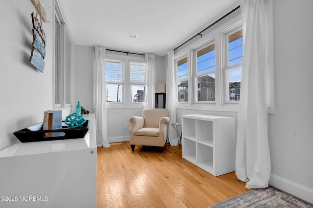 11 Dover Avenue, Lavallette, NJ 08735