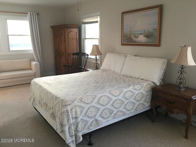 11 Dover Avenue, Lavallette, NJ 08735