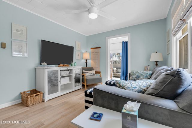 11 Dover Avenue, Lavallette, NJ 08735