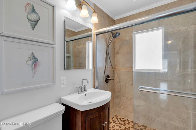 11 Dover Avenue, Lavallette, NJ 08735