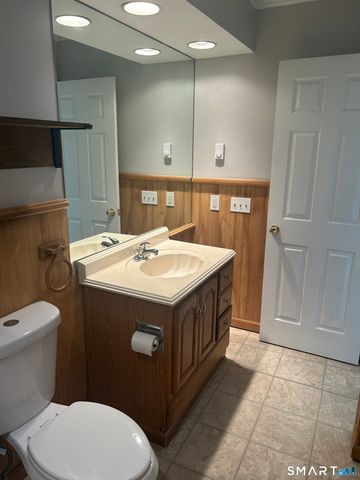 71 Willow Springs 71, New Milford, CT 06776