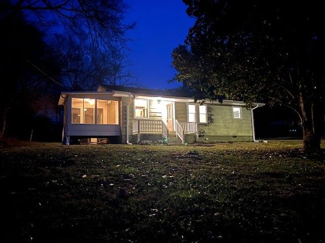 53 Thompson Ln, Hartsville, TN 37074