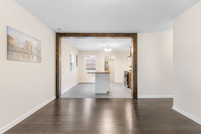 53 Thompson Ln, Hartsville, TN 37074