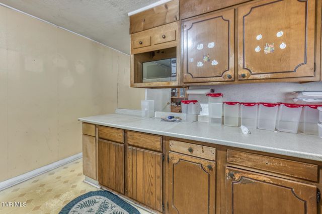 469 Beechwood Road, Kingsport, TN 37663