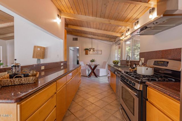 10522 62 Creek Road, Ojai, CA 93023