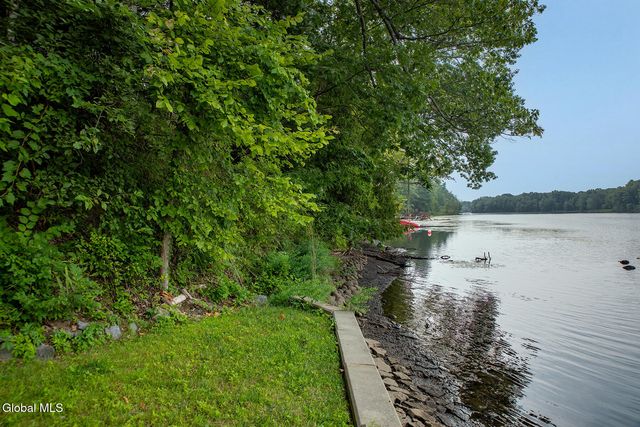 29 Jackson Road, South Glens Falls, NY 12803