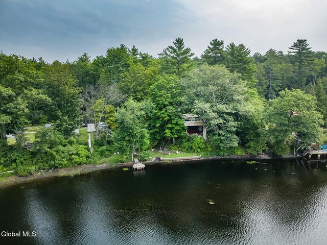 29 Jackson Road, South Glens Falls, NY 12803