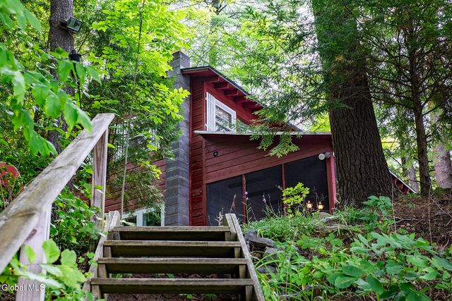 29 Jackson Road, South Glens Falls, NY 12803