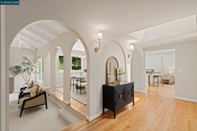 3856 Paseo Grande, Moraga, CA 94556