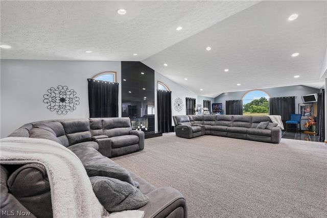 1795 New Milford Road, Atwater, OH 44201