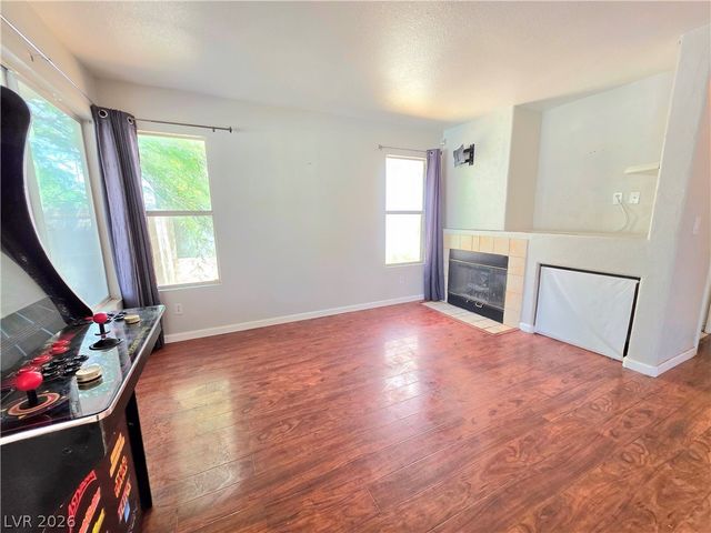 2217 Avery Drive, Las Vegas, NV 89108