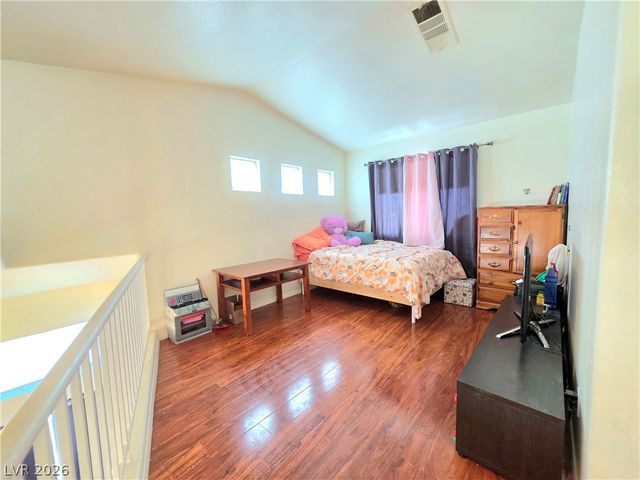 2217 Avery Drive, Las Vegas, NV 89108