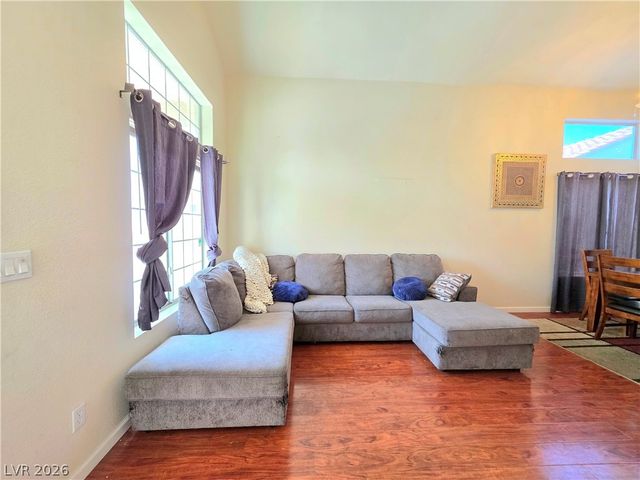 2217 Avery Drive, Las Vegas, NV 89108