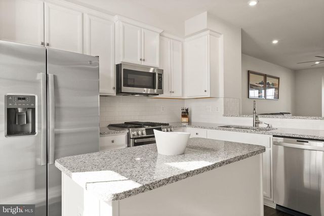 42582 ANTONIA TER, Sterling, VA 20166