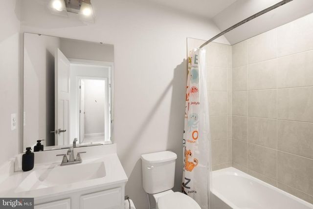 42582 ANTONIA TER, Sterling, VA 20166