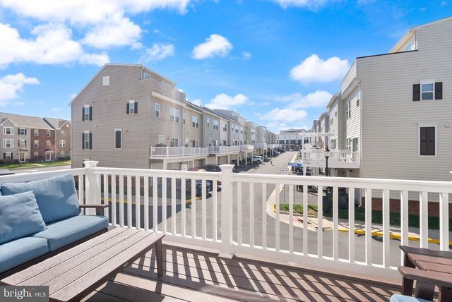 42582 ANTONIA TER, Sterling, VA 20166