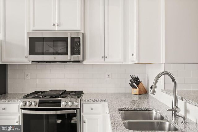 42582 ANTONIA TER, Sterling, VA 20166