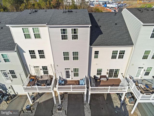 42582 ANTONIA TER, Sterling, VA 20166