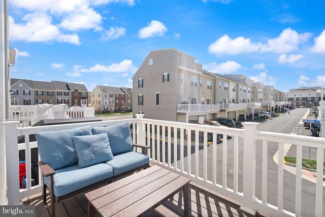 42582 ANTONIA TER, Sterling, VA 20166