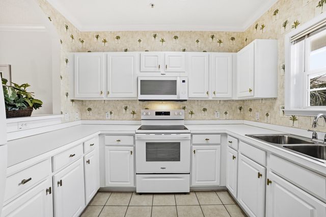 6015 Catalina Dr Unit 623, North Myrtle Beach, SC 29582