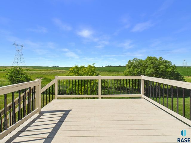 1701 W River Bend St Street, Brandon, SD 57005