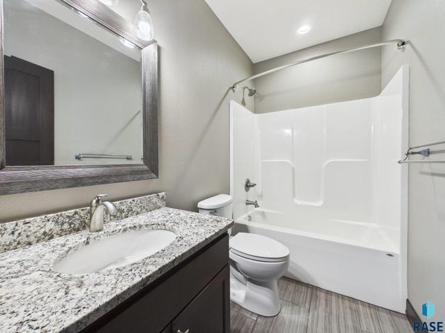 1701 W River Bend St Street, Brandon, SD 57005