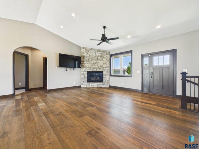1701 W River Bend St Street, Brandon, SD 57005