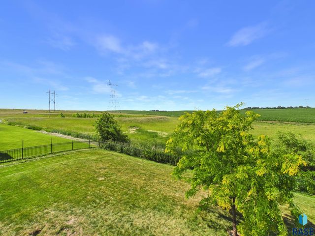 1701 W River Bend St Street, Brandon, SD 57005