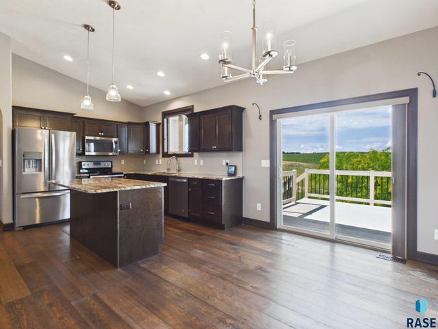 1701 W River Bend St Street, Brandon, SD 57005