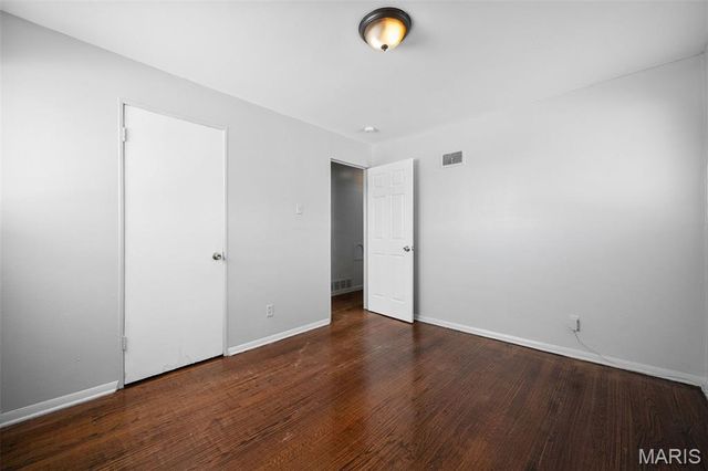 3566 Bamberger Avenue, St Louis, MO 63116